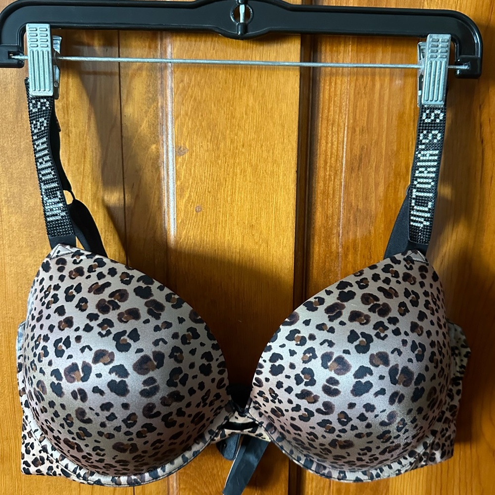 Victoria’s Secret push-up bra